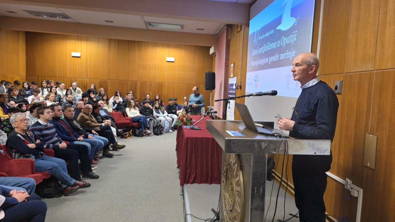 20260304_124002-scaled