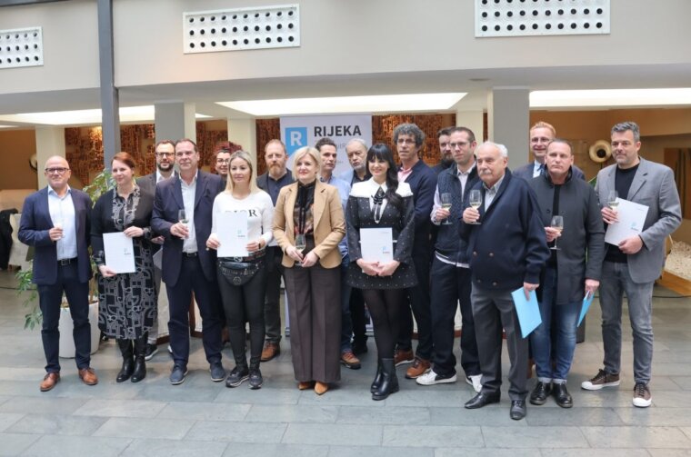 Dodjela-ugovora-za-kulturne-manifestacije-61-1200×800