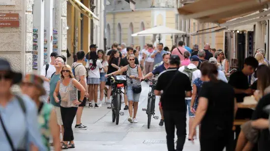 H-2bf232fe-8186-4ab4-9cd5-2e75dc88911a-550