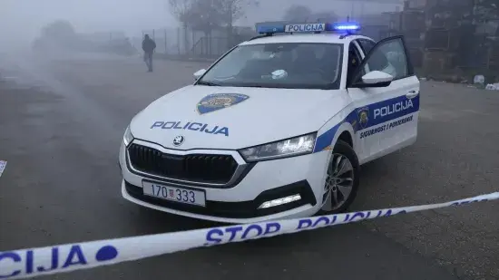 H-31d08382-a887-4759-845a-9013ad3c4ac1-550