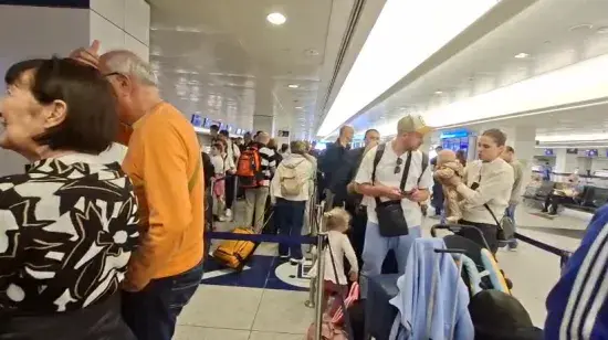 H-8fcff369-625d-42d3-821d-27a36c7d2348-550