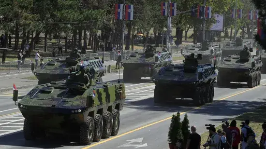 H-b71e741e-e28a-4aa1-b8b9-e2a1a08247ca-550