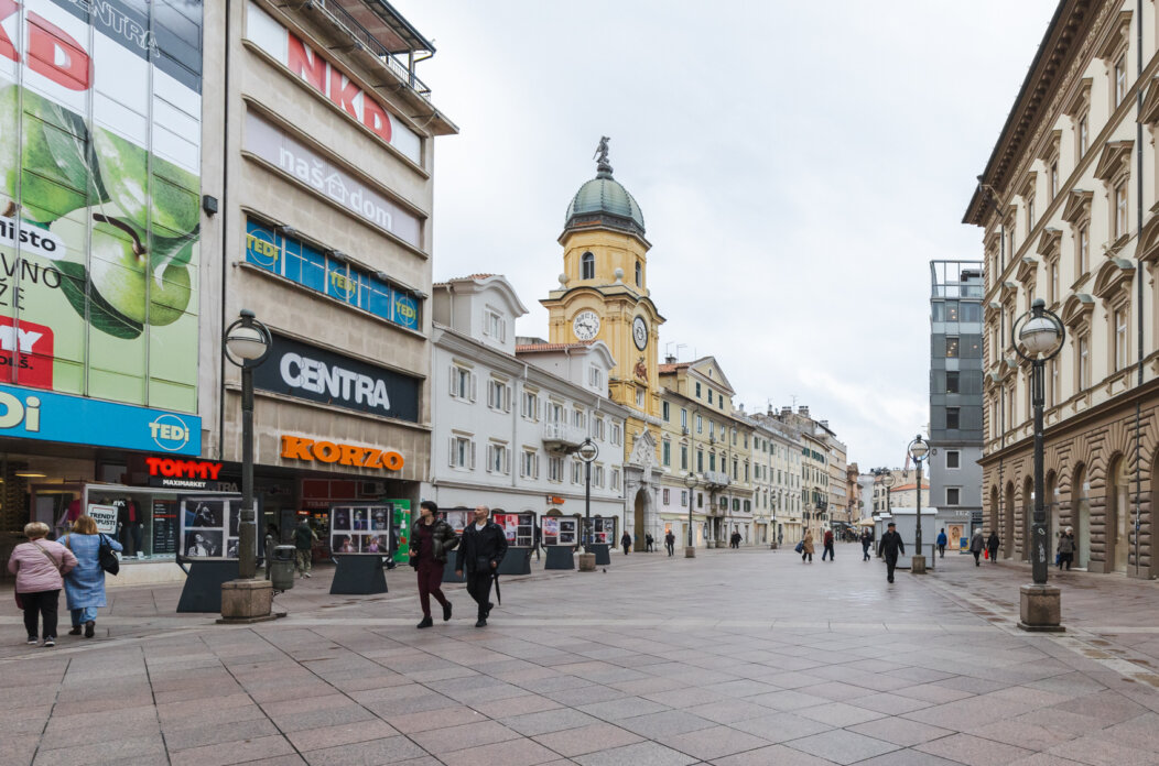 Ilustrativna korzo-2473