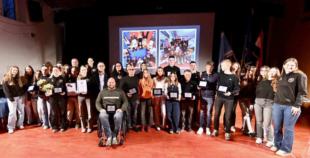 Kostrenske-sportasice-i-sportasi-1