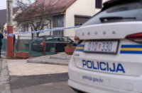Dvostruko ubojstvo u Gospiću, očevid u tijeku Dvostruko ubojstvo u Gospiću, očevid u tijeku