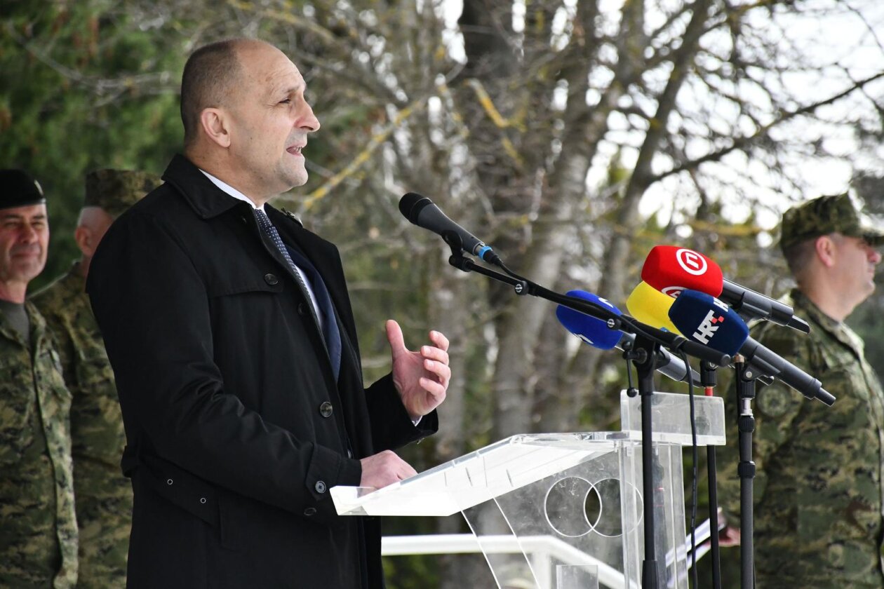 Požega: Svečana prisega ročnika na temeljnom vojnom osposobljavanju Požega: Svečana prisega ročnika na temeljnom vojnom osposobljavanju