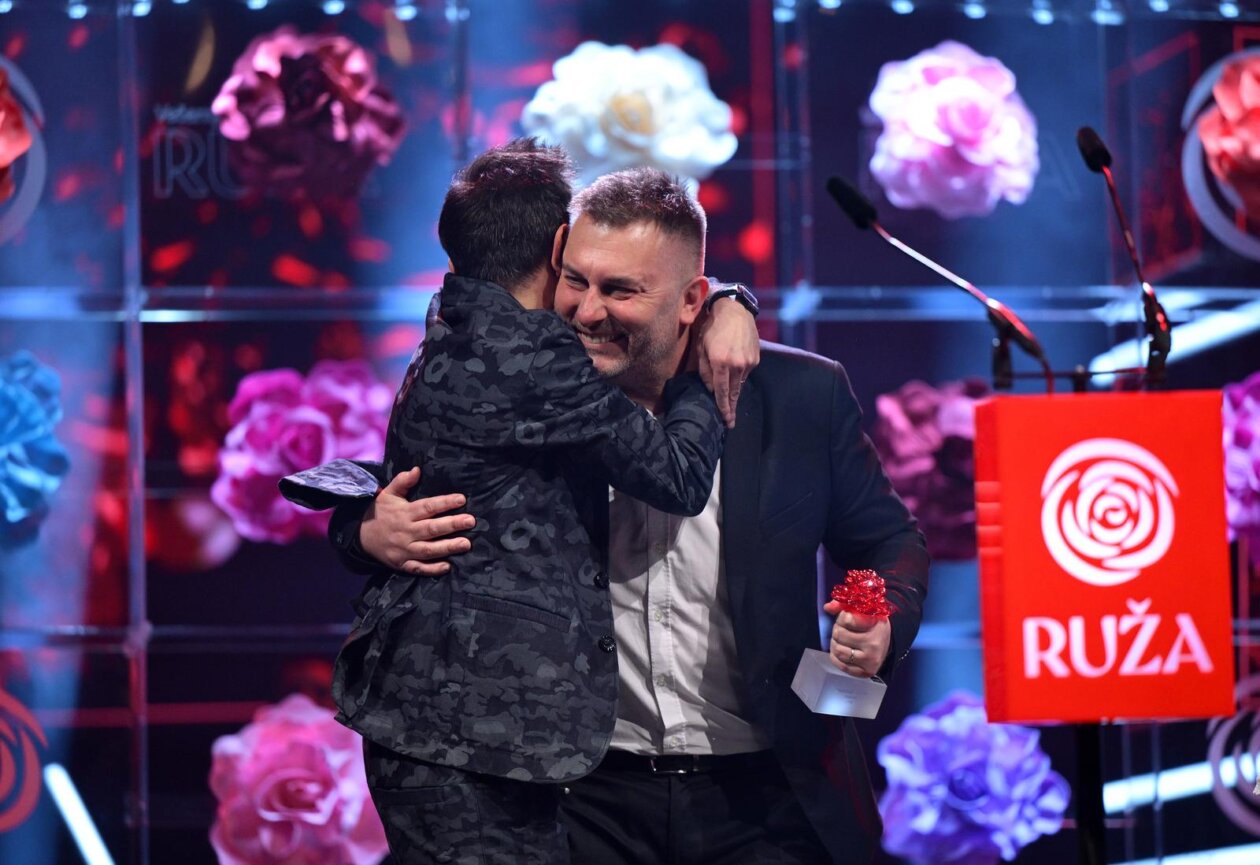Zagreb: Ceremonija dodjele medijske nagrade “Večernjakova ruža” u Hrvatskom narodnom kazalištu