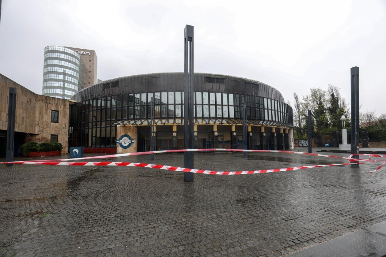 Zagreb: Usljed jakog nevremena oštećen i Dom Dražena Petrovića Zagreb: Usljed jakog nevremena oštećen i Dom Dražena Petrovića