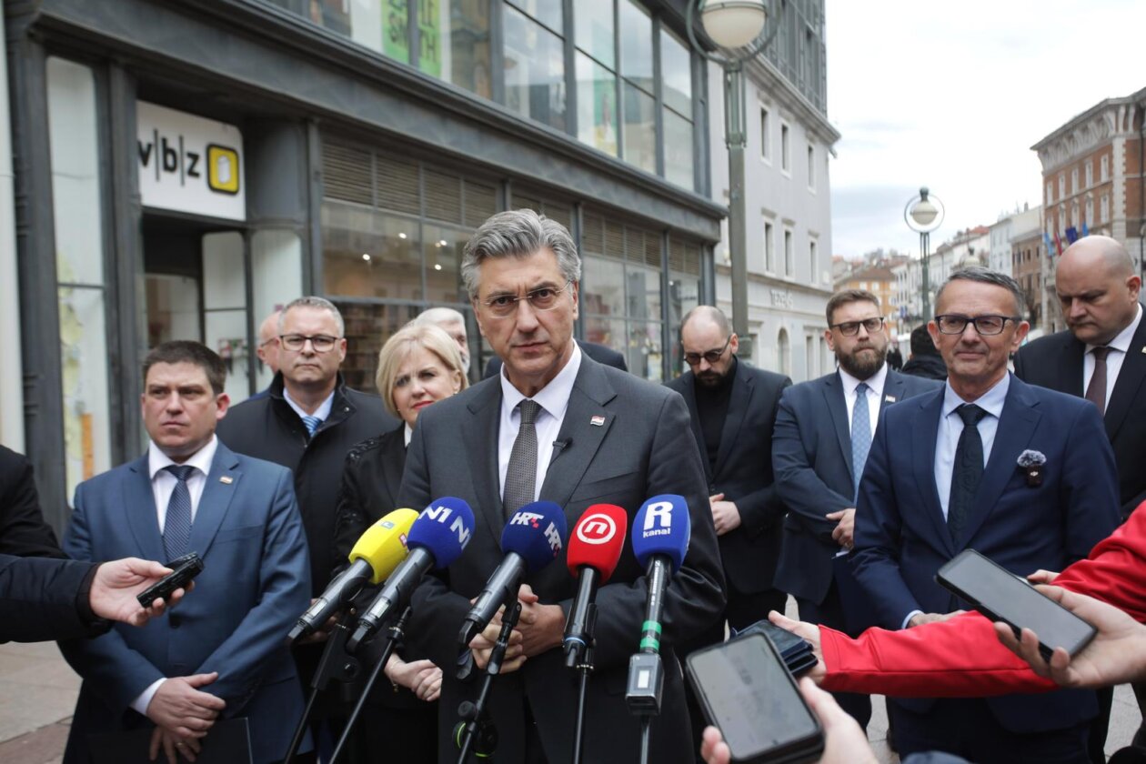 Rijeka: Premijer Plenković posjetio ACI Rijeka: Premijer Plenković posjetio ACI