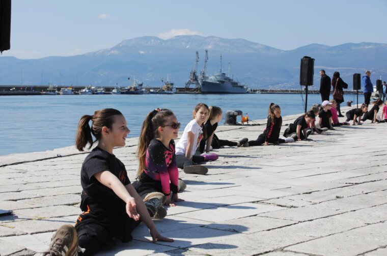 Rijeka: Najuduža špaga na svijetu na gatu Karoline riječke Rijeka: Najuduža špaga na svijetu na gatu Karoline riječke