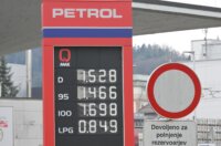 U Sloveniji ograničeno točenje goriva, posebne mjere za strance U Sloveniji ograničeno točenje goriva, posebne mjere za strance