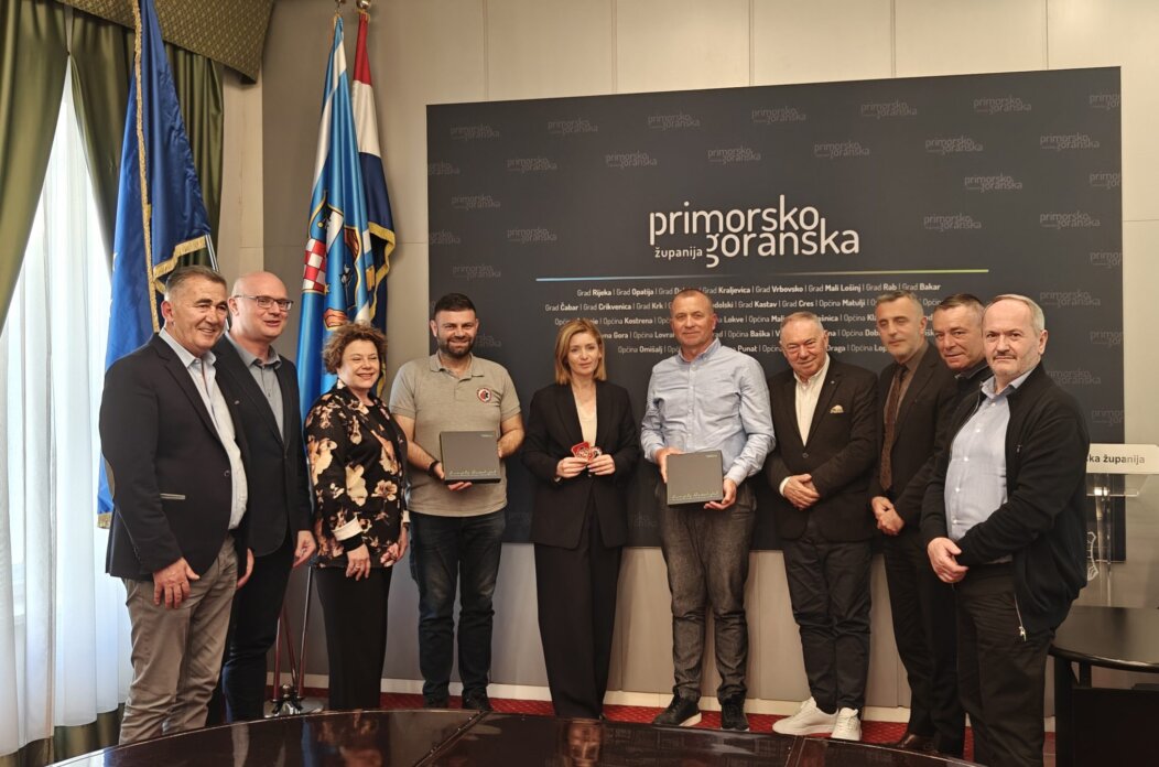 Posjet-vatrogasaca-iz-Albanije-web-2048×1344 Posjet-vatrogasaca-iz-Albanije-web-2048×1344