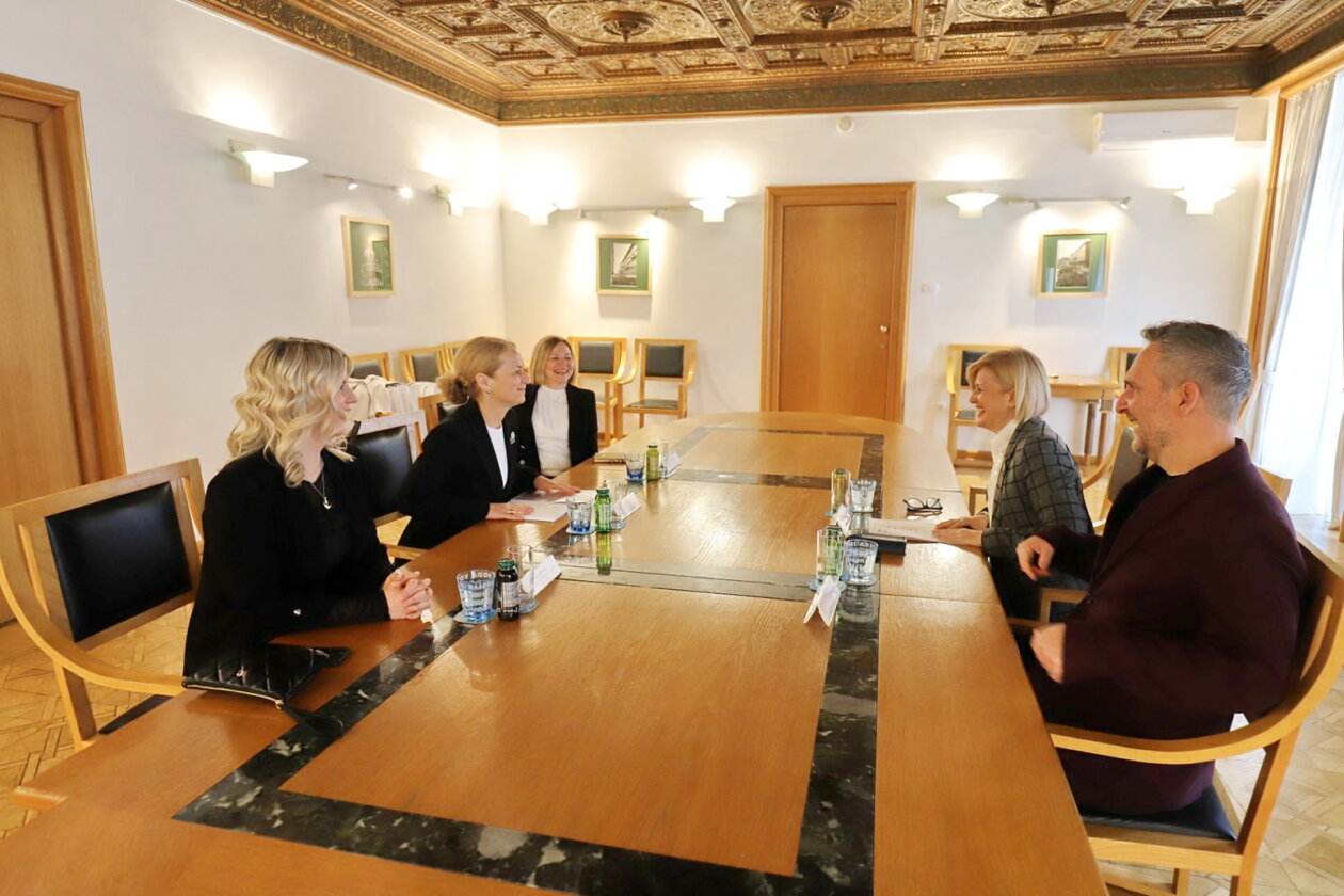 Posjet-voditeljice-Predstavnistva-Europske-komisije-u-Hrvatskoj-Gradu-Rijeci-5