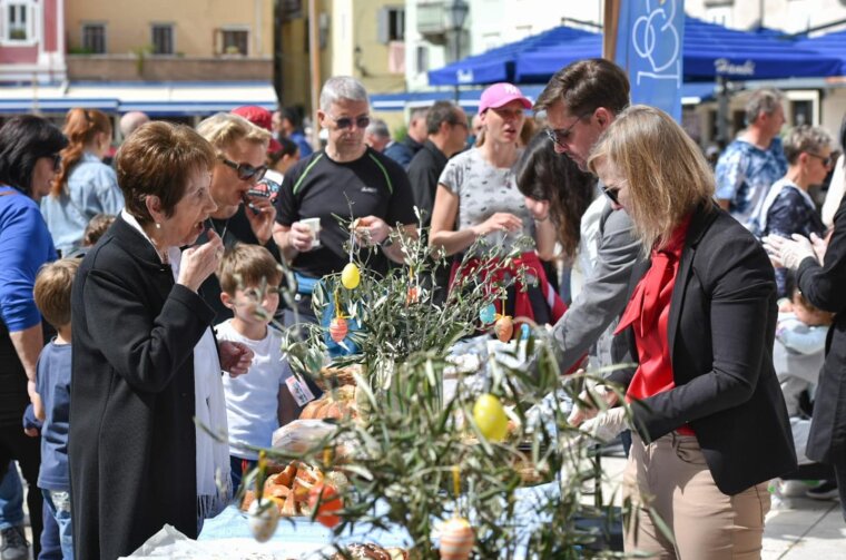 Uskrs_Cres_4 Uskrs_Cres_4