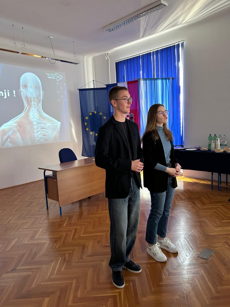 medicinska skola vr ucene (2) medicinska skola vr ucene (2)