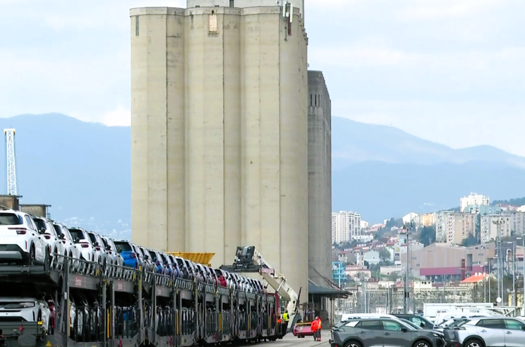 vlak automobili rtl 1