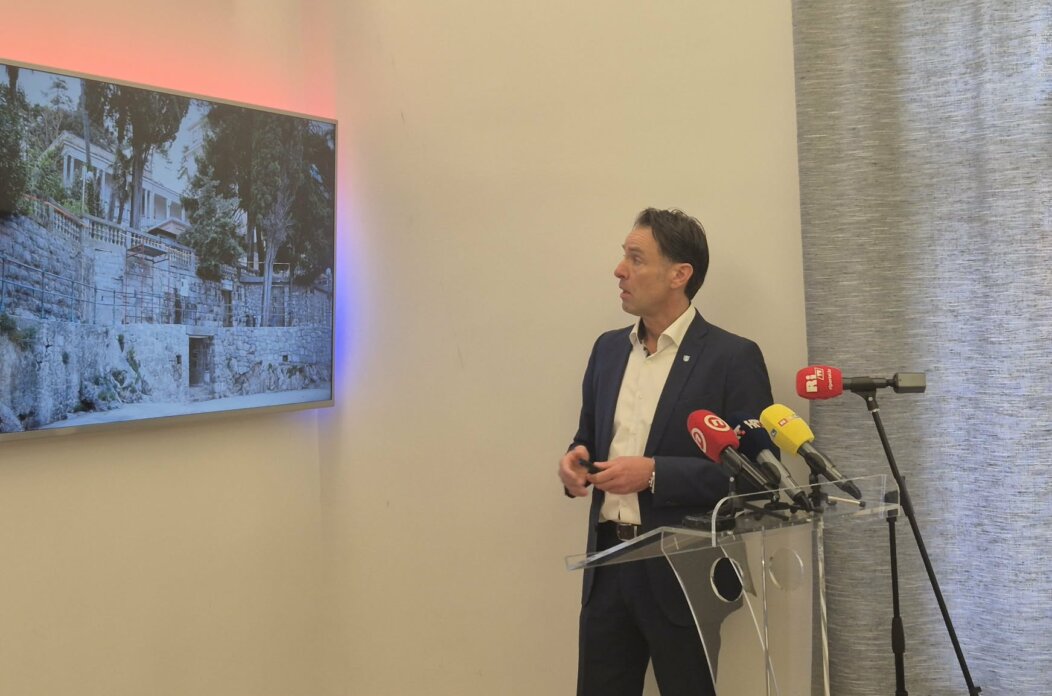 668849098_2099930104119200_7493236428836618146_n