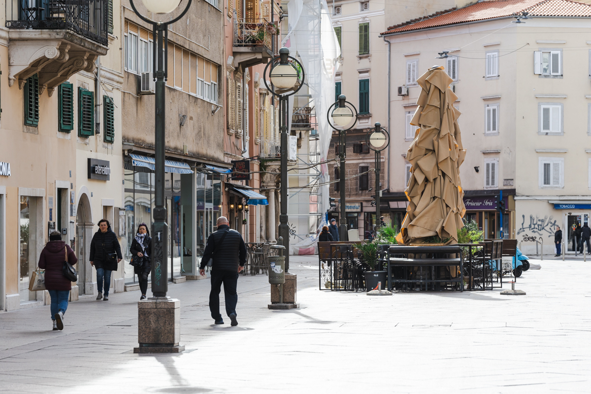 Bura vjetar-6636 Bura vjetar-6636