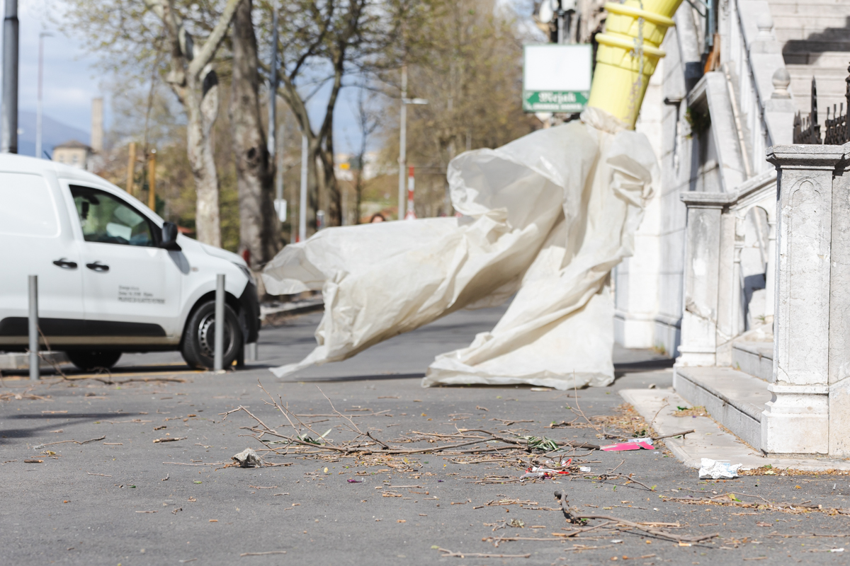 Bura vjetar-6707 Bura vjetar-6707