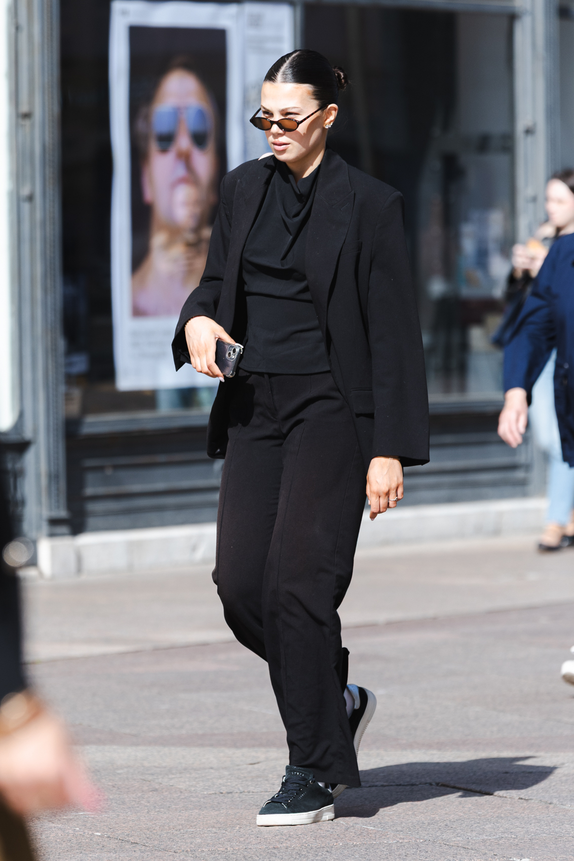 Klikom po Korzu 10.4.-9050