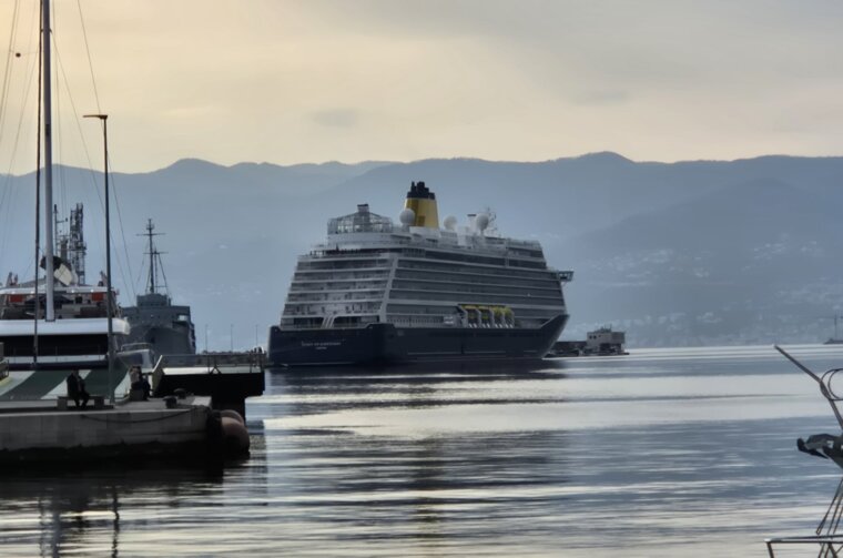 Kruzer-Spirit-of-Discovery-2