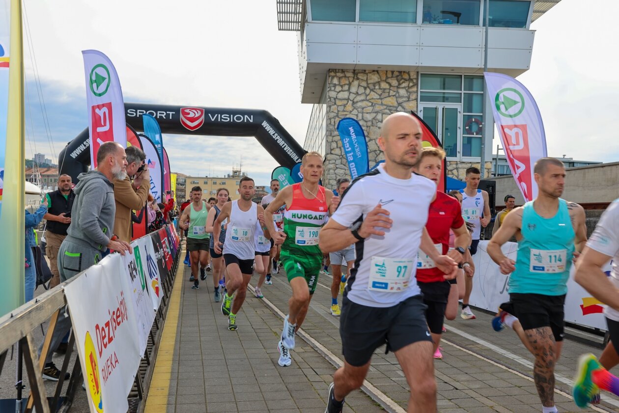 MoloLongoTrk-2026-1 MoloLongoTrk-2026-1