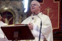 Rijeka: Riječki nadbiskup Mate Uzinić predvodio je uskršnje liturgijsko slavlje u katedrali sv. Vida Rijeka: Riječki nadbiskup Mate Uzinić predvodio je uskršnje liturgijsko slavlje u katedrali sv. Vida