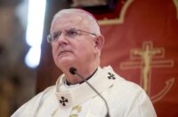 Rijeka: Riječki nadbiskup Mate Uzinić predvodio je uskršnje liturgijsko slavlje u katedrali sv. Vida Rijeka: Riječki nadbiskup Mate Uzinić predvodio je uskršnje liturgijsko slavlje u katedrali sv. Vida