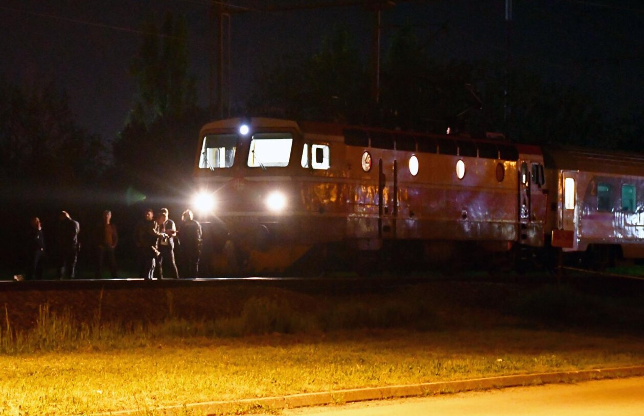Slavonski Brod: Dvije žen​ske osobe poginule u naletu vlaka​.