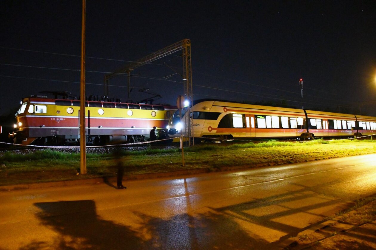 Slavonski Brod: Dvije žen​ske osobe poginule u naletu vlaka​.