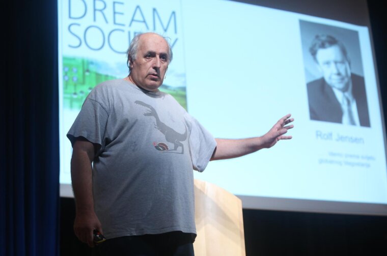 Rovinj: Weekend Media Festival, Korado Korlević