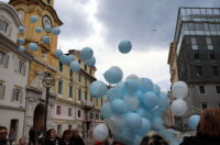 Pustanje-plavih-balona-povodom-Svjetskog-dana-svjesnosti-o-autizmu-8