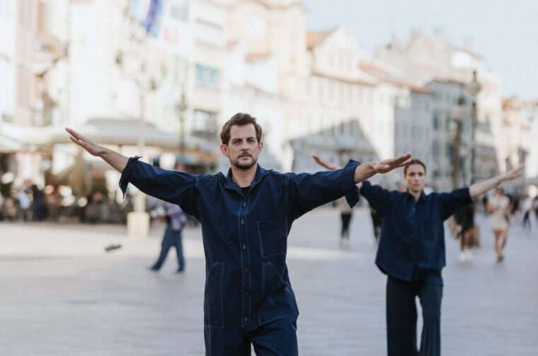 Seagulls take off early_26042026-35