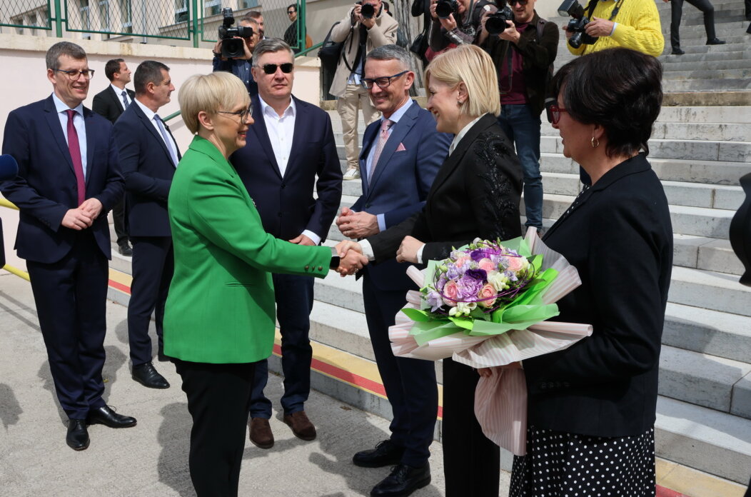 Slovenska-predsjednica-u-OS-Pecine-2