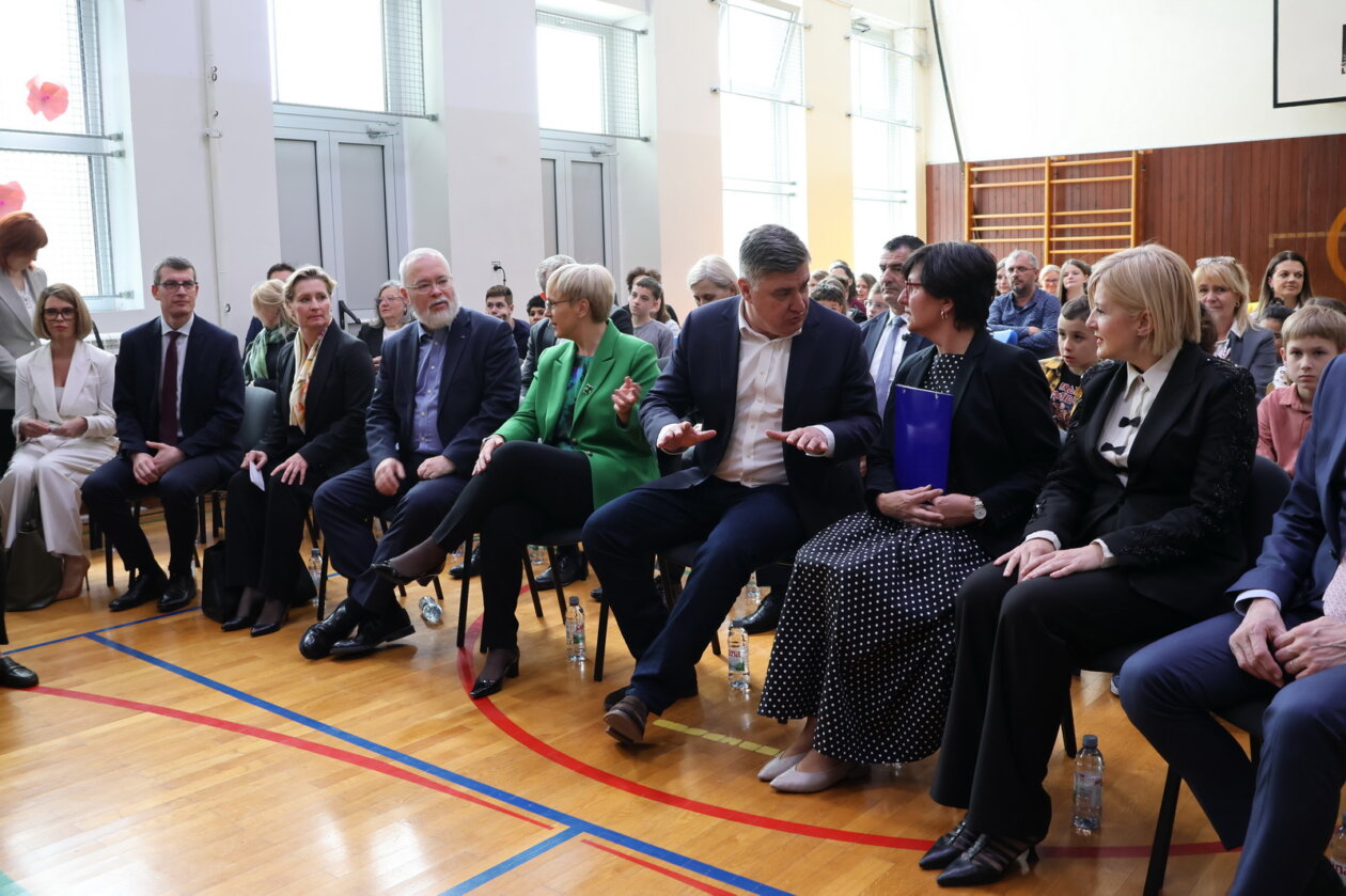 Slovenska-predsjednica-u-OS-Pecine-3