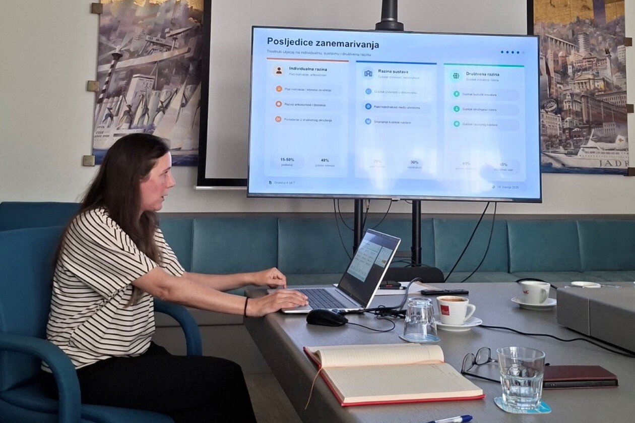 Tematska-sjednica-Odbora-daroviti8