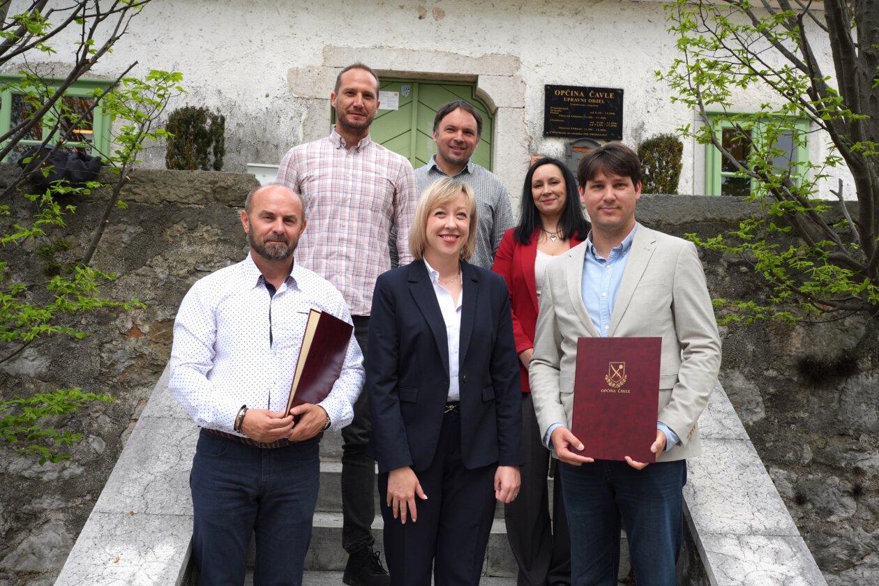 izvođač radova rekonstrukcije Doma kulture Čavle- ugovor