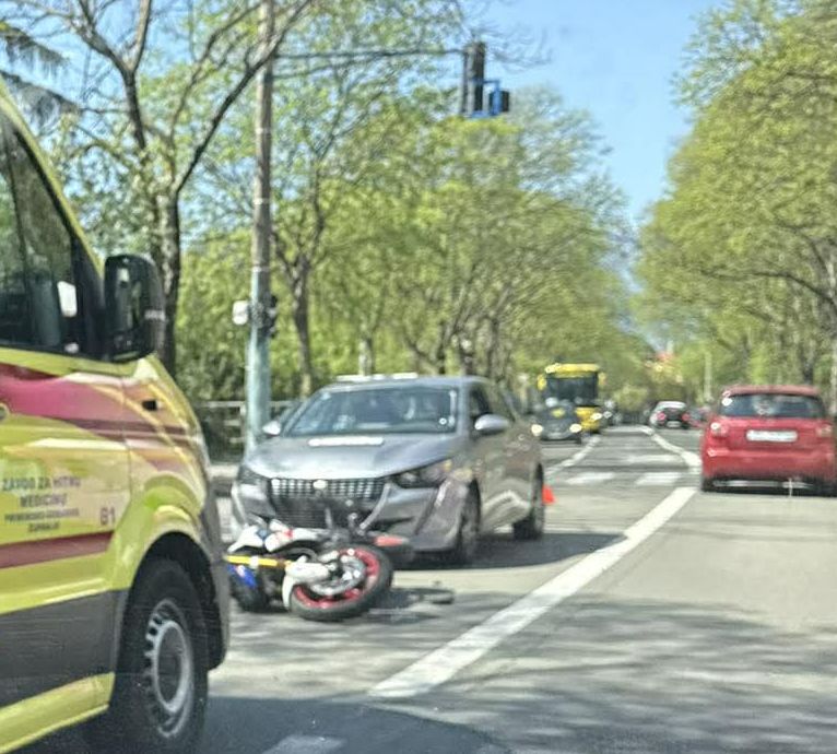 nesreća kantrida moped 170426 16