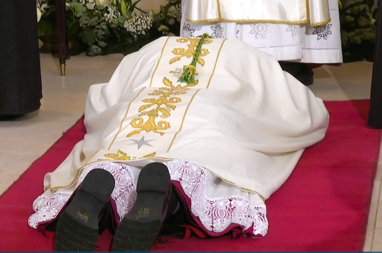 svećenik rtl pedofilija svećenik rtl pedofilija