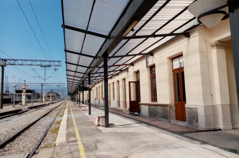 Zeljeznicki kolodvor