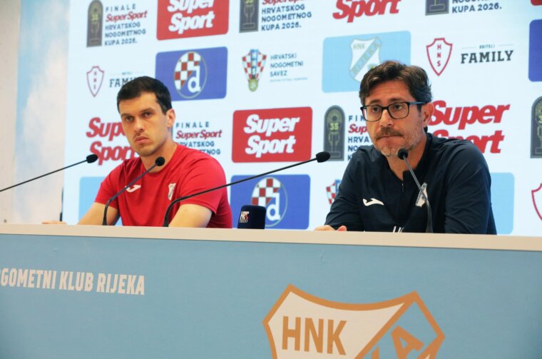 Rijeka: konferencija za medije trenera Sancheza i vratara Zlomislića