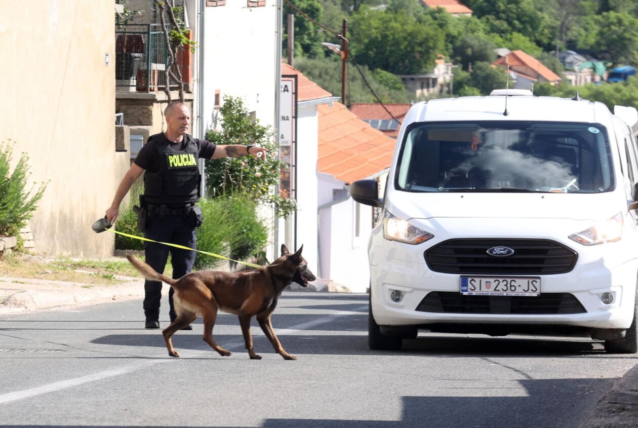 U Drnišu muškarac ubio dostavljača