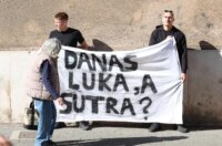 ibenik: ibenski  maturanti su norijadu posvetili Luki Milovcu sa 19 minuta utnje i 19 bijelih balona
