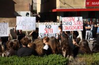 ibenik: ibenski  maturanti su norijadu posvetili Luki Milovcu sa 19 minuta utnje i 19 bijelih balona