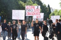 ibenik: ibenski  maturanti su norijadu posvetili Luki Milovcu sa 19 minuta utnje i 19 bijelih balona