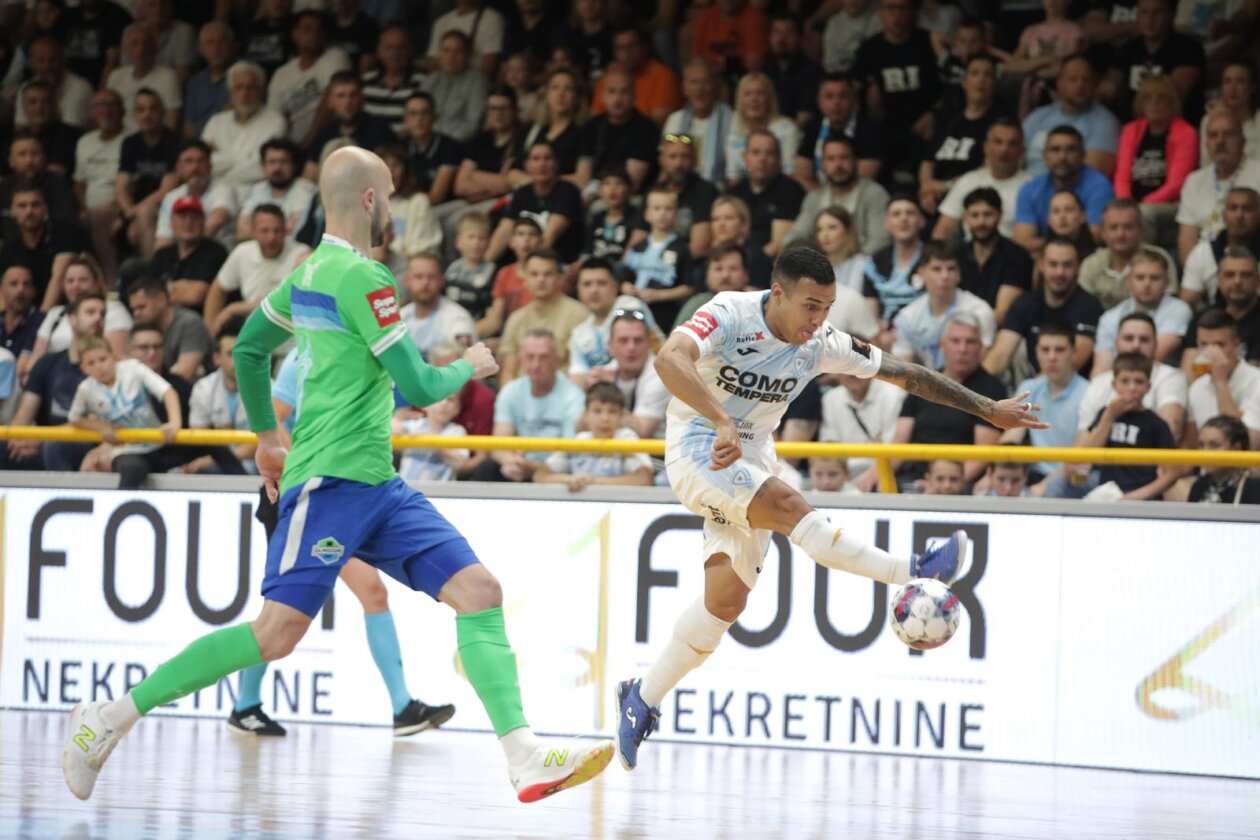 Rijeka: Rijeka i Olmissum u prvoj utakmici finale Hrvatske malonogometne lige Rijeka: Rijeka i Olmissum u prvoj utakmici finale Hrvatske malonogometne lige