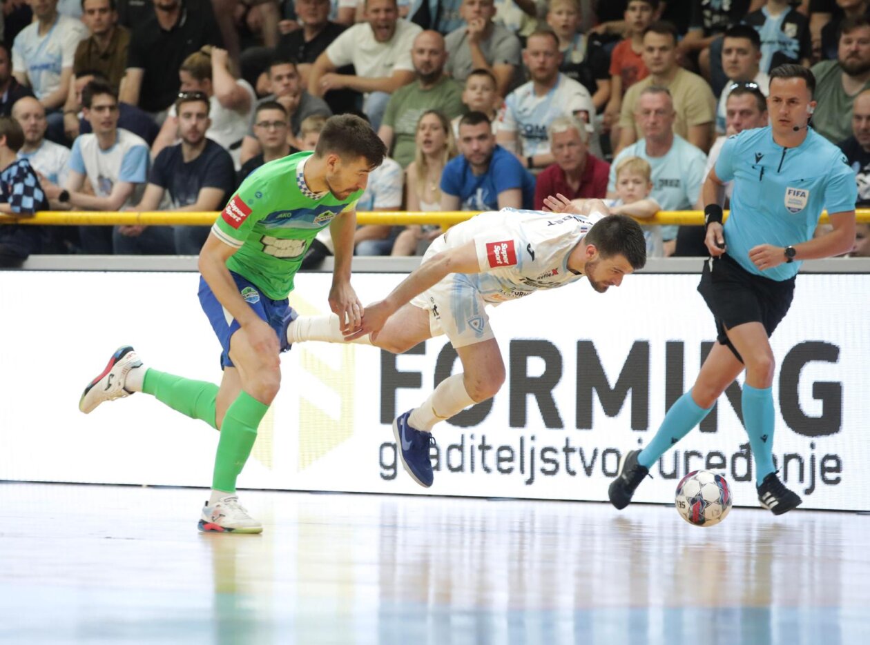 Rijeka: Rijeka i Olmissum u prvoj utakmici finale Hrvatske malonogometne lige Rijeka: Rijeka i Olmissum u prvoj utakmici finale Hrvatske malonogometne lige
