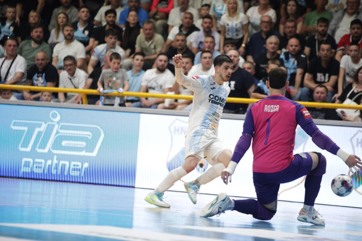 Rijeka: Rijeka i Olmissum u prvoj utakmici finale Hrvatske malonogometne lige Rijeka: Rijeka i Olmissum u prvoj utakmici finale Hrvatske malonogometne lige