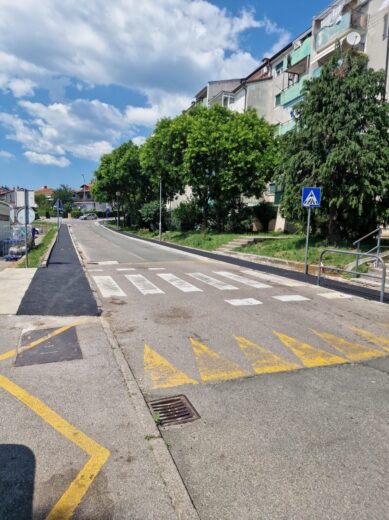radovi rijeka plus (4) radovi rijeka plus (4)
