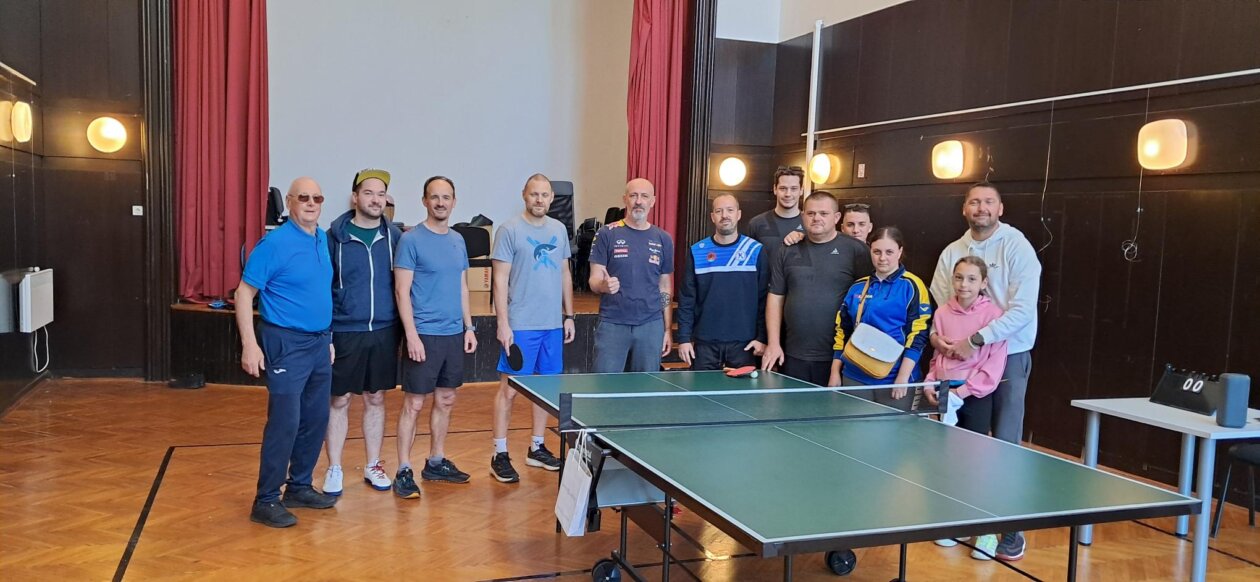 stolni-tenis_